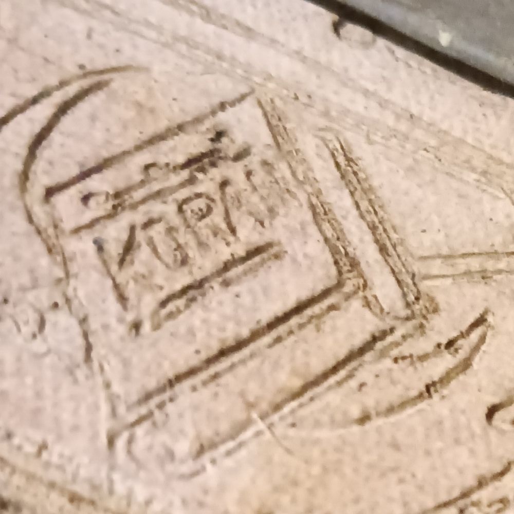 Sleeping Lion Sculpture on Books of Religion RARE & UNIQUE - Picture 10 of 17